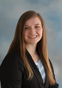 Bio headshot of Elise Glauser.