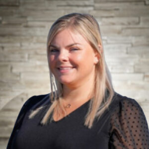 Bio headshot of Brittney Johnson.