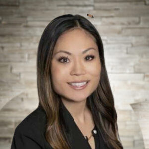 Bio headshot of Leesa Goodwin.